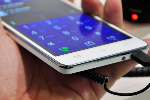 酷派K1的CPU主频是多少 酷派K1