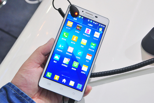 iPhone5S和酷派K1哪个好 酷派K1