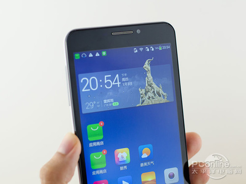 酷派大神F2什么配置参数？酷派大神F2标配有什么？