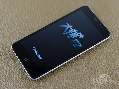 酷派大神F2和iPhone5S哪个好