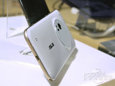 华硕ZenFone Zoom可以更换电池吗