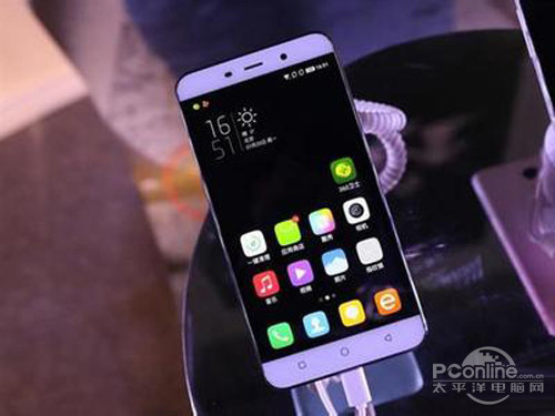 大神Note3和华为荣耀4C对比