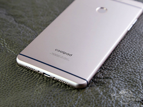 酷派锋尚MAX支持多大的储存卡