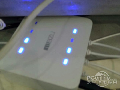 这灯足太闪了！没错魅族也来路由器
