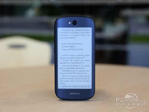 YotaPhone 2支持扩展储存卡吗？支持多大的储存卡？