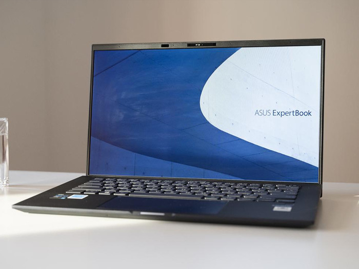 轻薄笔记本电脑推荐四：华硕灵珑III