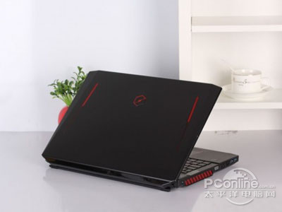 机械革命MR X6操作系统是什么？屏幕怎么样？