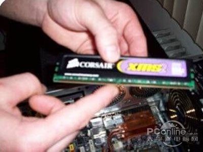 检查一下内存条是否有损坏