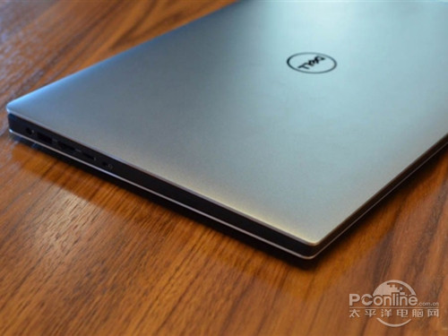 戴尔XPS 15有几个USB接口